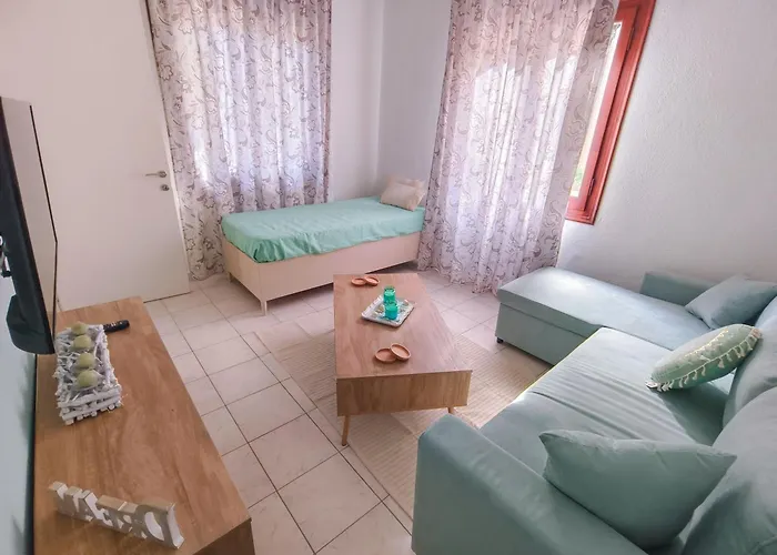 John's House - Pelion Lägenhet Khorto