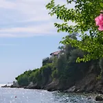 John's House - Pelion Chorto